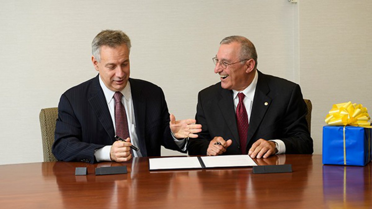Univ. Delaware - ACS Athens Agreement signing Univ. Delaware - ACS Athens Agreement signing