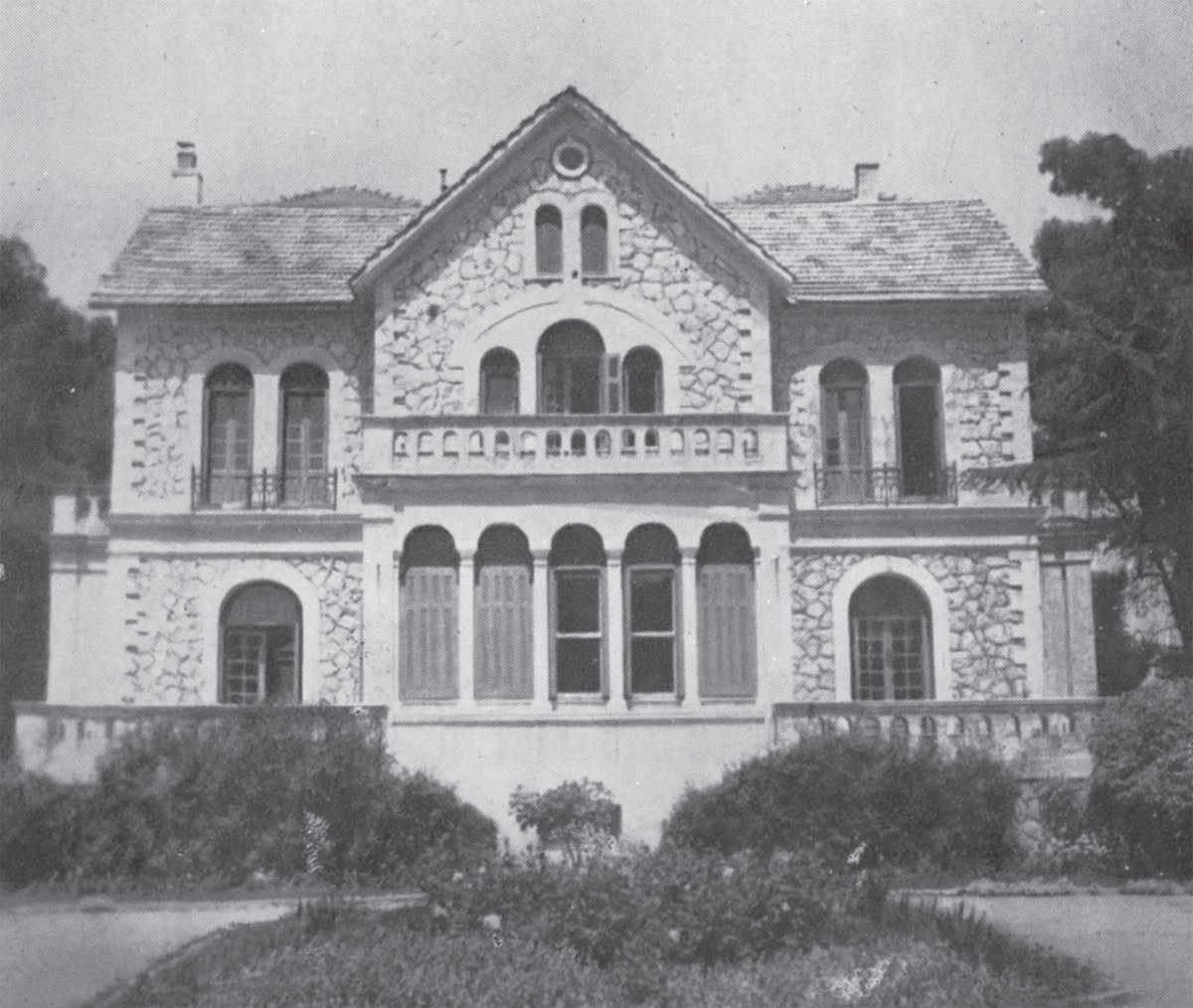 ACS' first home on Tatoiou Ave., Kifissia